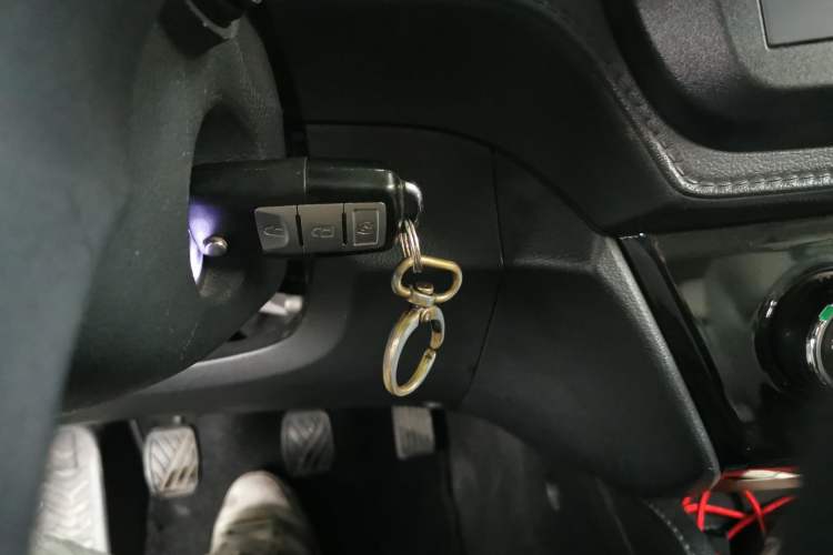 Used HYOSOW S3 2017 1.5L Manual Luxury Model Vehicle Key