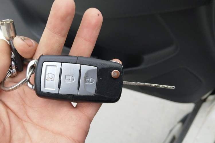 Used HYOSOW S3 2017 1.5L Manual Luxury Model Vehicle Key