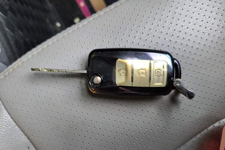 Used HYOSOW S3 2017 1.5L Manual Luxury Model Vehicle Key
