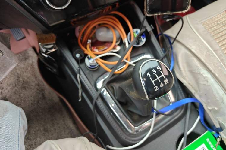Used HYOSOW S3 2018 1.5L Manual Luxury Edition Gear Lever