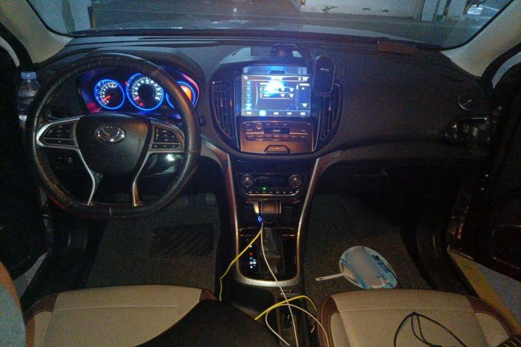 Used HYOSOW S5 2017 1.3T CVT Luxury Model Center Console