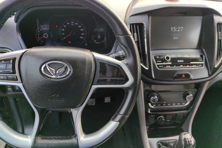 Used HYOSOW S5 2017 1.3T Manual Luxury Model Center Console