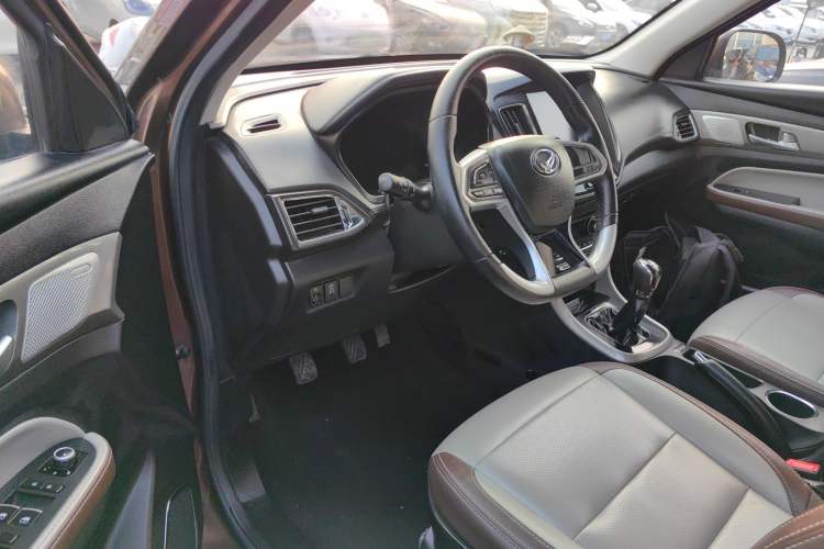Used HYOSOW S5 2017 1.3T Manual Luxury Model Driver Seat
