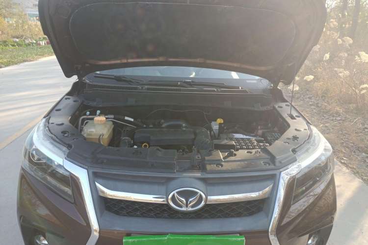 Used HYOSOW S5 2017 1.3T Manual Prestige Edition Engine Bay
