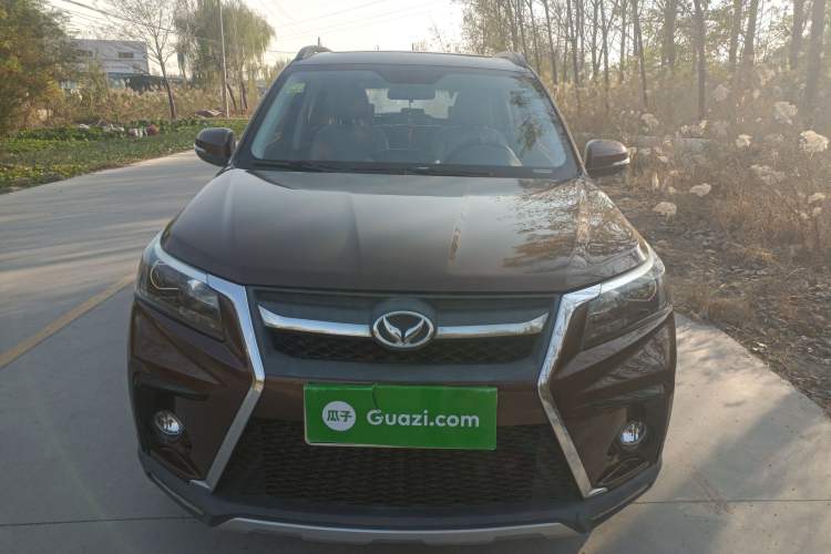 Used HYOSOW S5 2017 1.3T Manual Prestige Edition Front