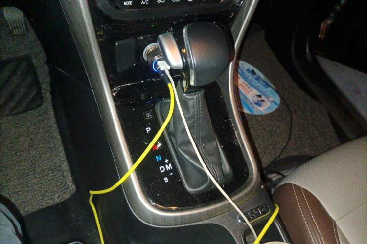 Used HYOSOW S5 2017 1.3T CVT Luxury Model Gear Lever