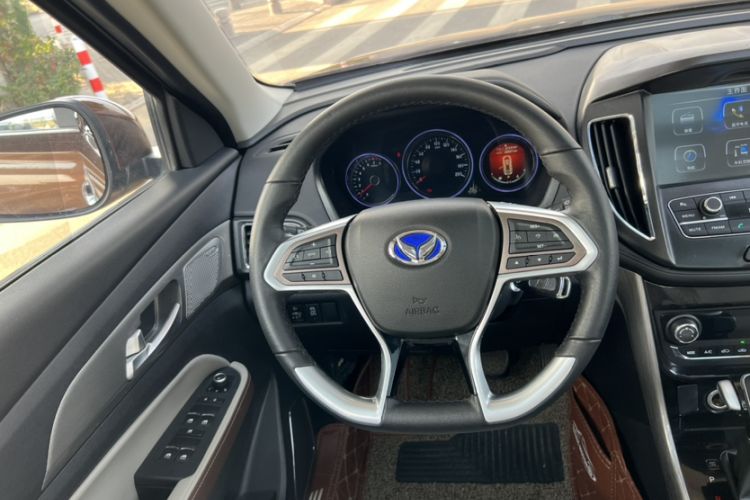 Used HYOSOW S5 2017 1.3T CVT Luxury Model Interior 2