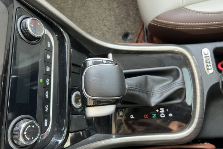 Used HYOSOW S5 2017 1.3T CVT Luxury Model Interior 5