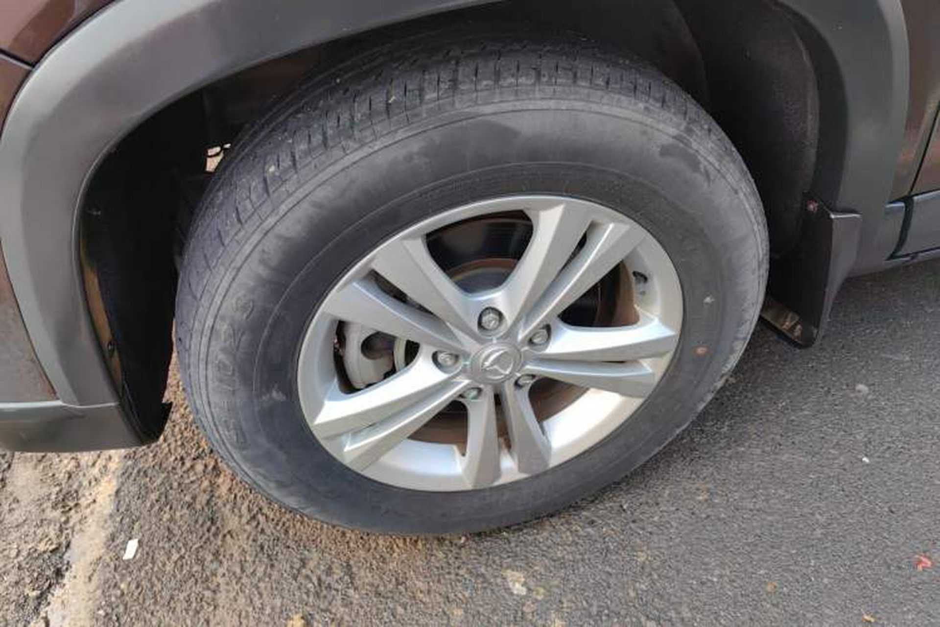 Used HYOSOW S5 2017 1.3T Manual Luxury Model Left Front Wheel Hub