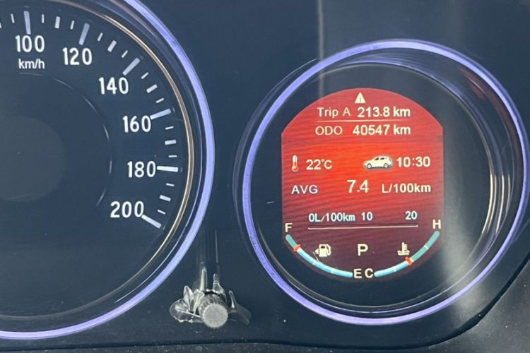 Used HYOSOW S5 2017 1.3T CVT Luxury Model Odometer Close Up