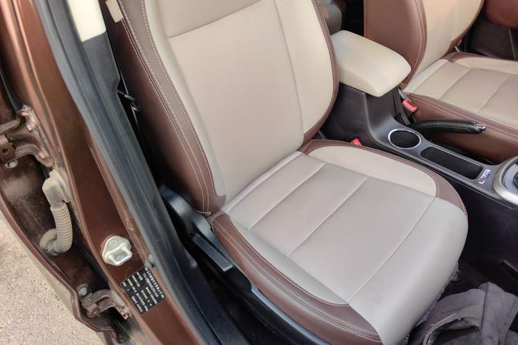 Used HYOSOW S5 2017 1.3T Manual Luxury Model Right Front Seat