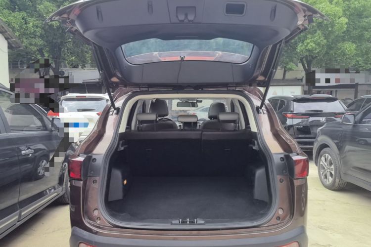 Used HYOSOW S5 2017 1.3T Manual Luxury Model Trunk