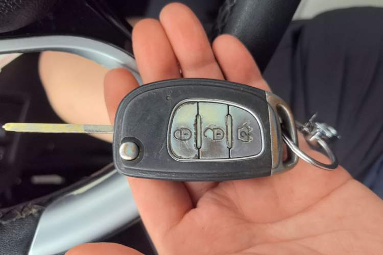 Used HYOSOW S5 2017 1.3T Manual Luxury Model Vehicle Key