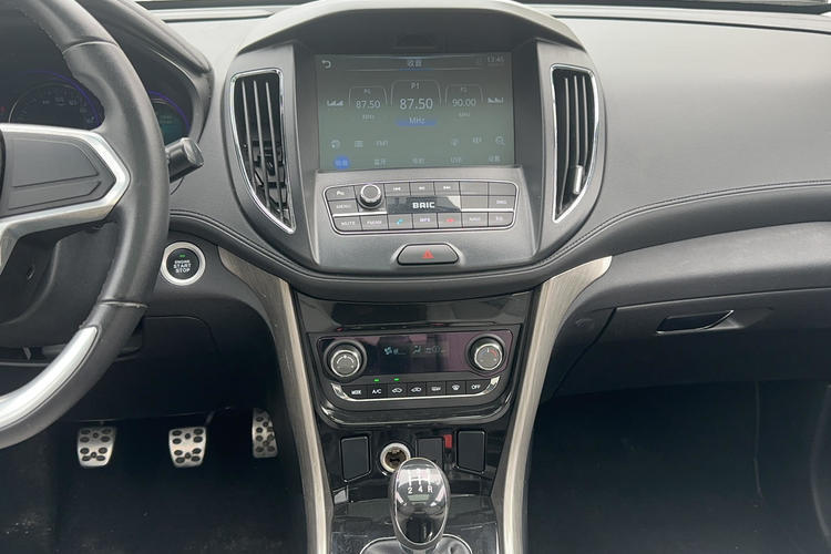 Used HYOSOW S5 2017 1.3T Manual Prestige Edition Audio And AC Panel