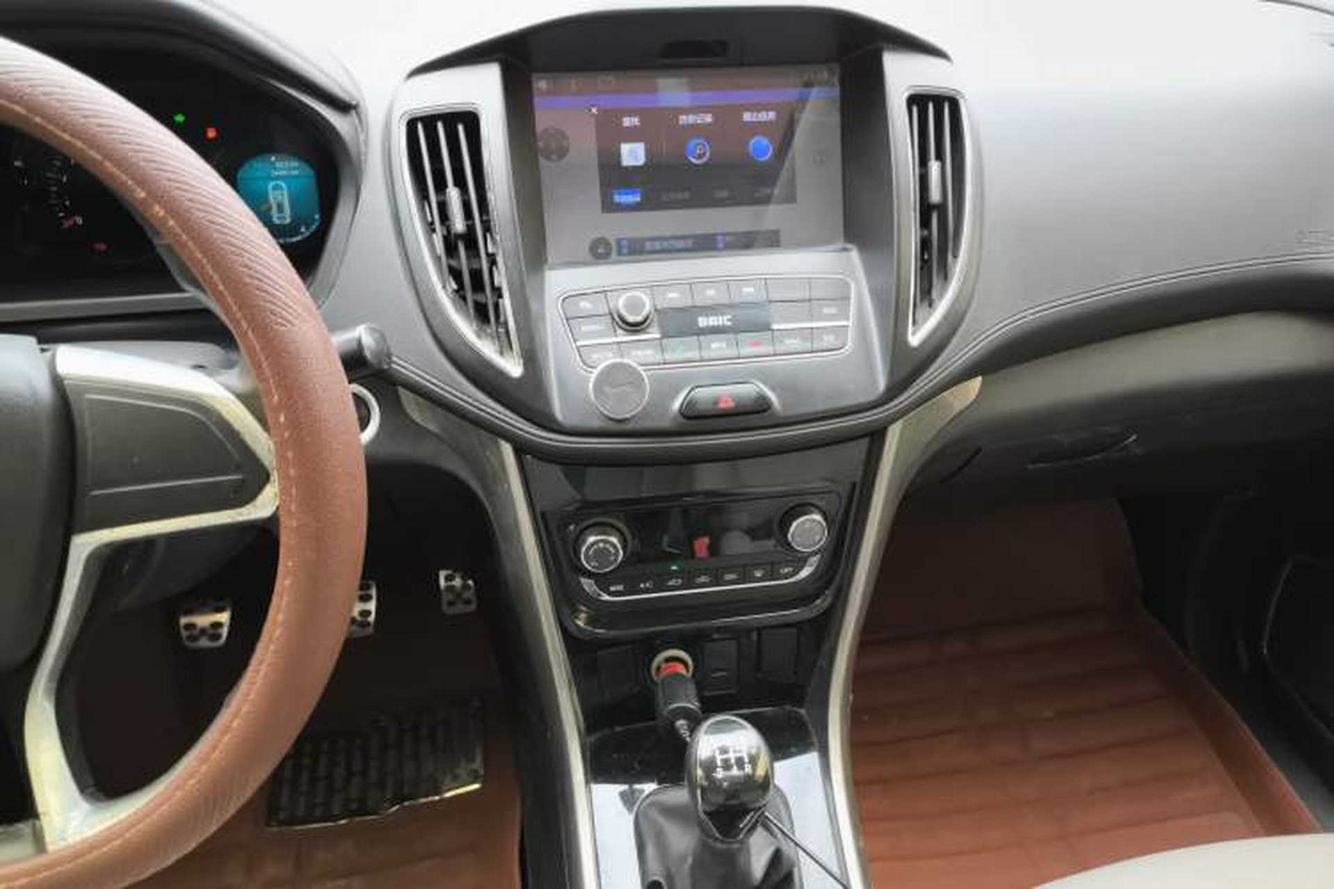 Used HYOSOW S5 2017 1.3T Manual Prestige Edition Audio And AC Panel
