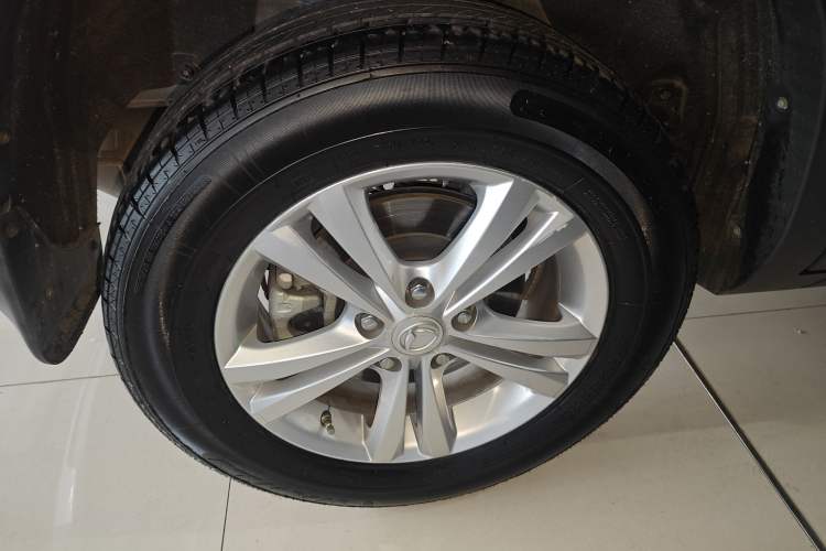 Used HYOSOW S5 2017 1.3T CVT Prestige Edition Exterior 3