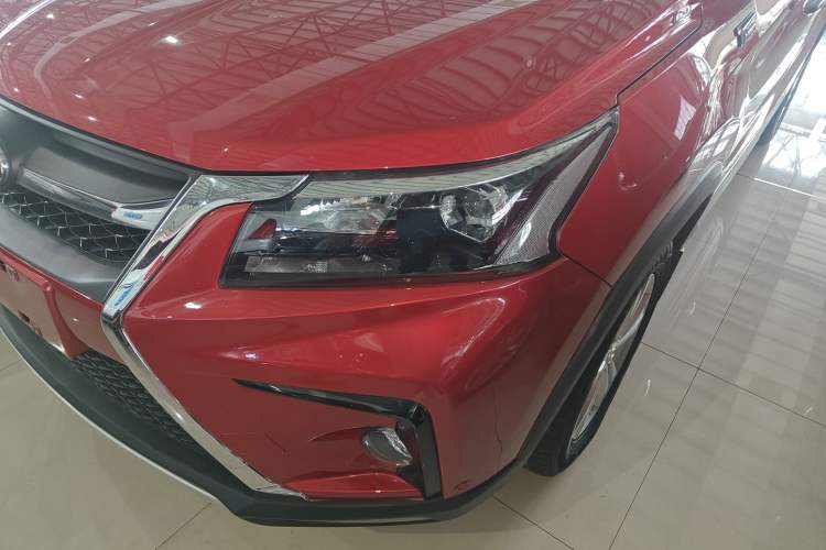 Used HYOSOW S5 2017 1.3T CVT Prestige Edition Left Front Headlight