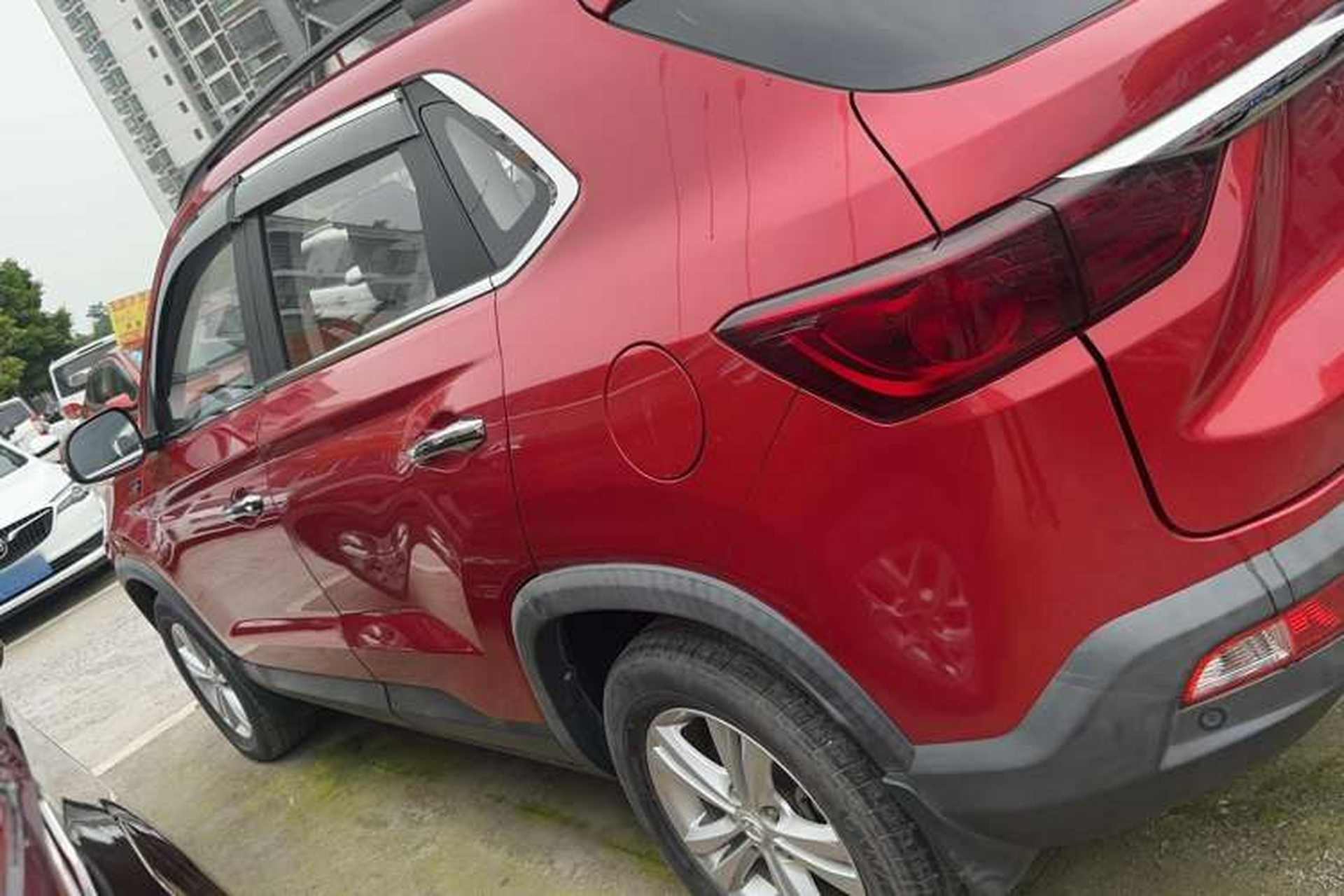 Used HYOSOW S5 2017 1.3T Manual Prestige Edition Left Side