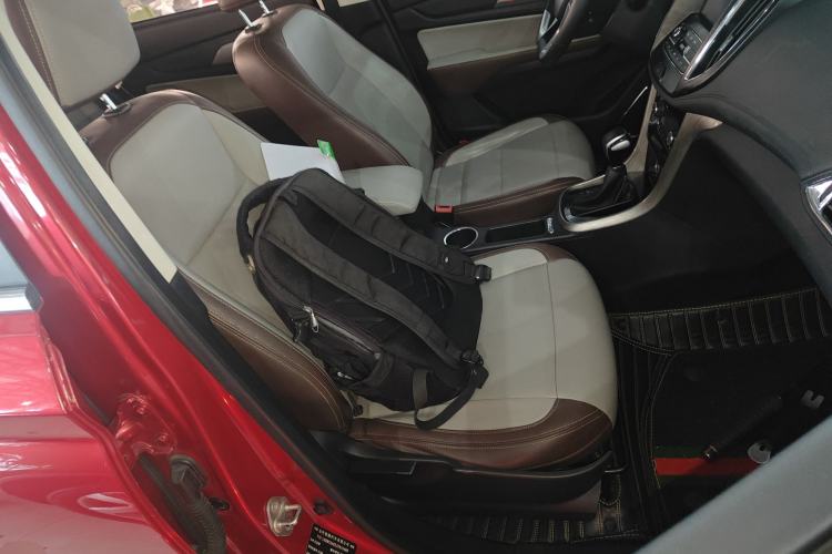 Used HYOSOW S5 2017 1.3T CVT Prestige Edition Right Front Seat