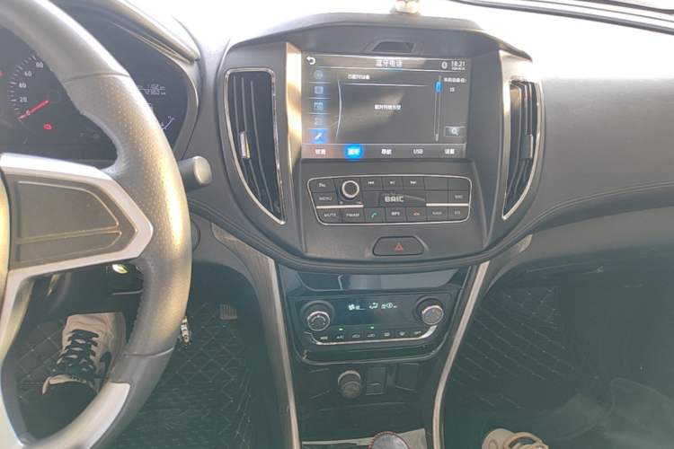 Used HYOSOW S5 2017 1.3T Manual Luxury Model Audio And AC Panel