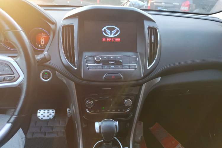 Used HYOSOW S5 2017 1.3T CVT Prestige Edition Audio And AC Panel