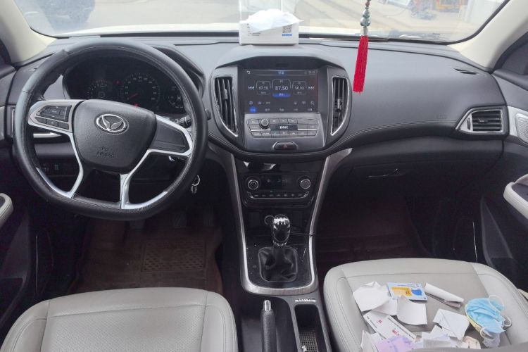 Used HYOSOW S5 2017 1.3T Manual Luxury Model Center Console