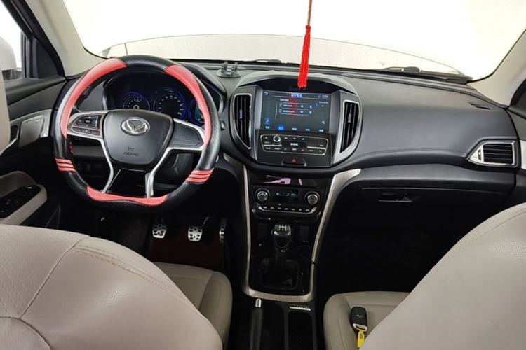 Used HYOSOW S5 2017 1.3T Manual Prestige Edition Center Console