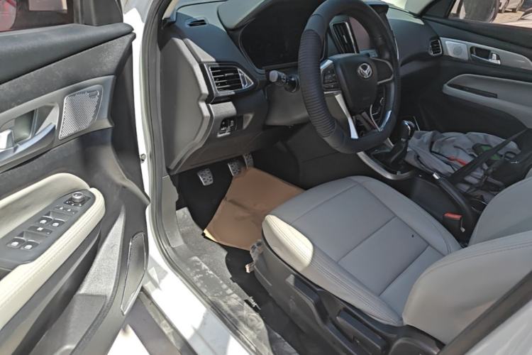 Used HYOSOW S5 2017 1.3T Manual Prestige Edition Driver Seat