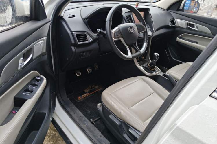 Used HYOSOW S5 2017 1.3T Manual Prestige Edition Driver Seat