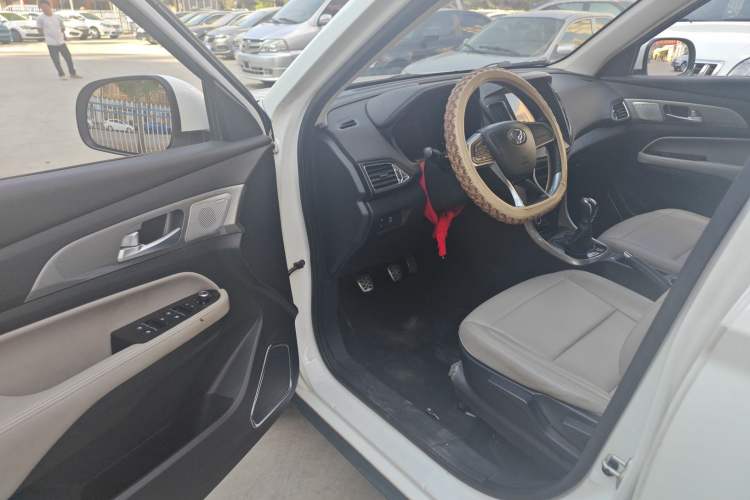 Used HYOSOW S5 2017 1.3T Manual Prestige Edition Driver Seat