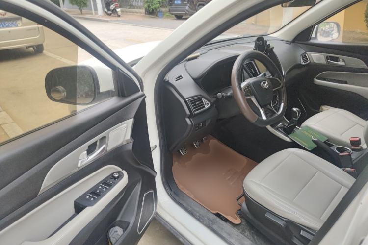 Used HYOSOW S5 2017 1.3T Manual Prestige Edition Driver Seat