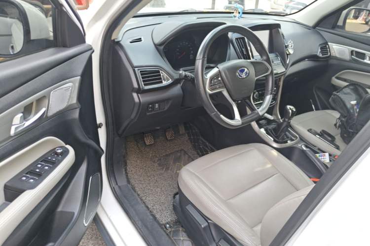 Used HYOSOW S5 2017 1.3T Manual Luxury Model Driver Seat