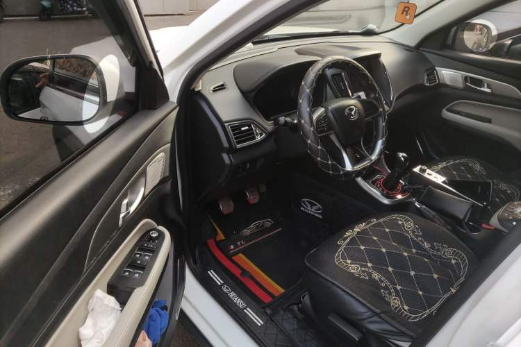 Used HYOSOW S5 2017 1.3T Manual Prestige Edition Driver Seat