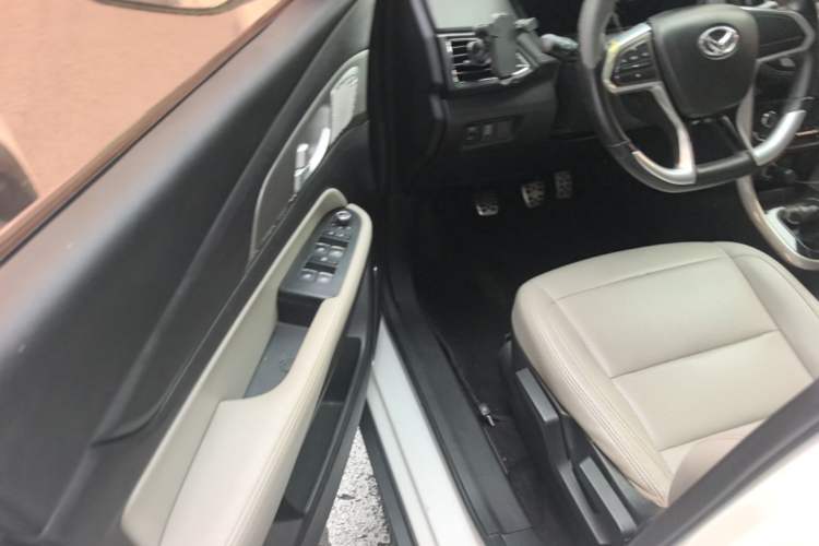 Used HYOSOW S5 2017 1.3T Manual Prestige Edition Driver Seat