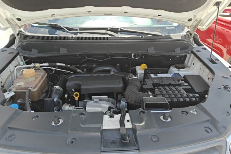 Used HYOSOW S5 2017 1.3T Manual Prestige Edition Engine Bay