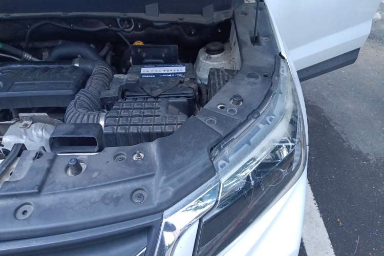 Used HYOSOW S5 2017 1.3T CVT Prestige Edition Engine Bay Left
