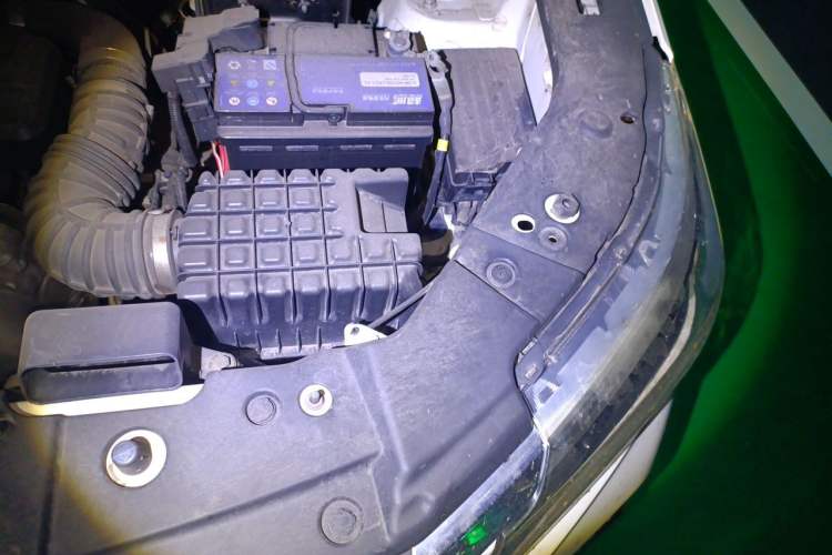 Used HYOSOW S5 2017 1.3T CVT Luxury Model Engine Bay Left