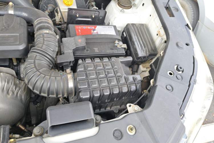 Used HYOSOW S5 2017 1.3T Manual Luxury Model Engine Bay Left