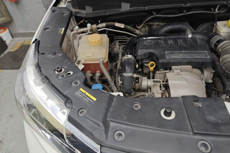 Used HYOSOW S5 2017 1.3T CVT Luxury Model Engine Bay Right
