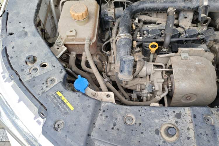 Used HYOSOW S5 2017 1.3T Manual Prestige Edition Engine Bay Right