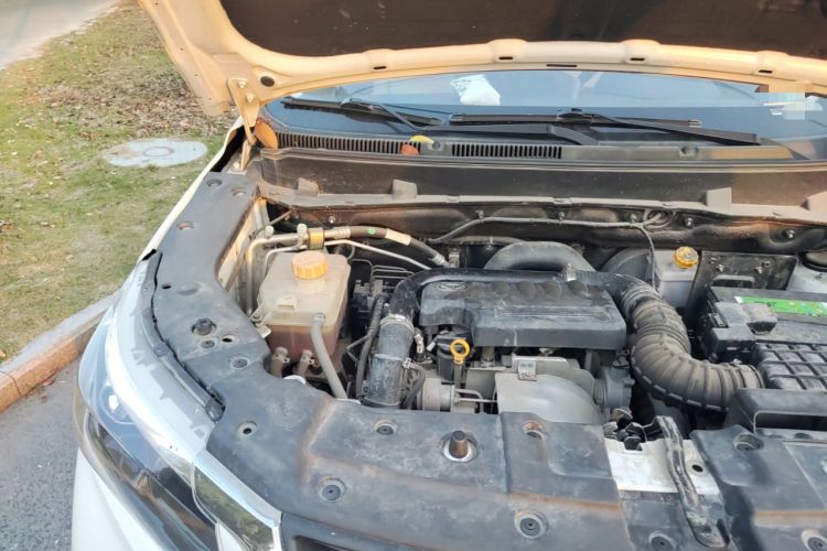 Used HYOSOW S5 2017 1.3T CVT Prestige Edition Engine Bay Right