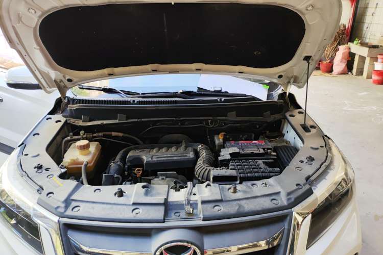 Used HYOSOW S5 2017 1.3T CVT Prestige Edition Engine Bay