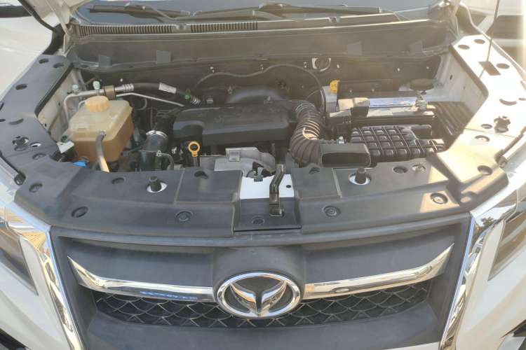 Used HYOSOW S5 2017 1.3T CVT Prestige Edition Engine Bay