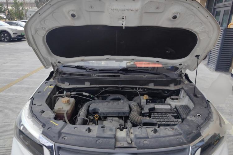 Used HYOSOW S5 2017 1.3T Manual Prestige Edition Engine Bay