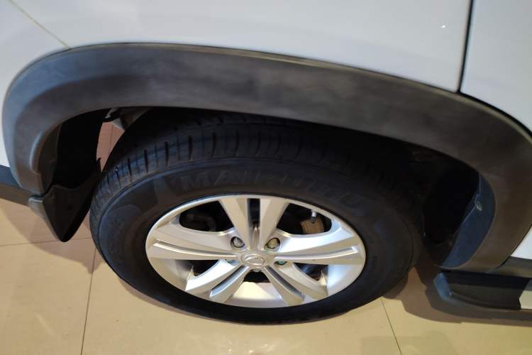 Used HYOSOW S5 2017 1.3T CVT Prestige Edition Exterior 4