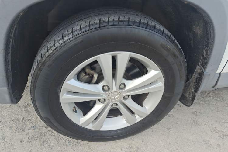 Used HYOSOW S5 2017 1.3T Manual Prestige Edition Exterior 4