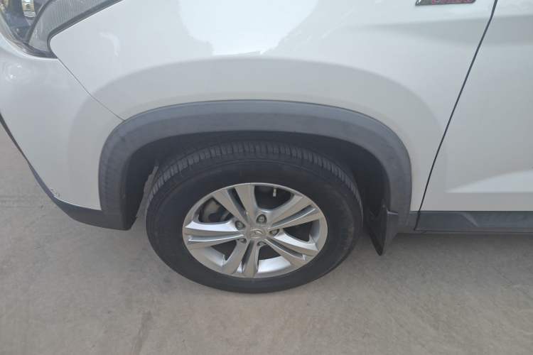 Used HYOSOW S5 2017 1.3T Manual Prestige Edition Exterior 4