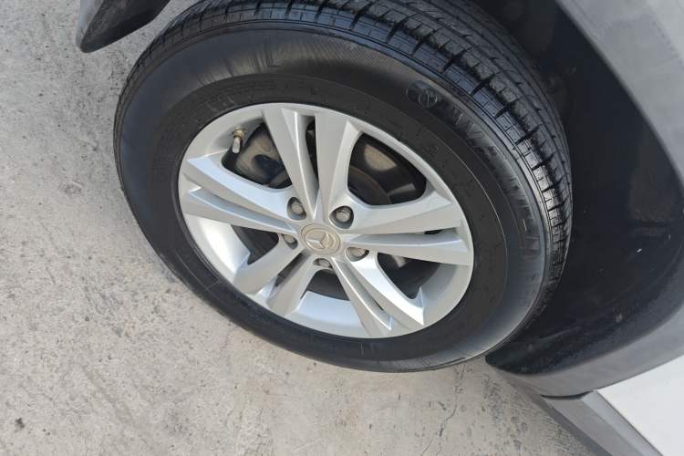Used HYOSOW S5 2017 1.3T Manual Prestige Edition Exterior 5