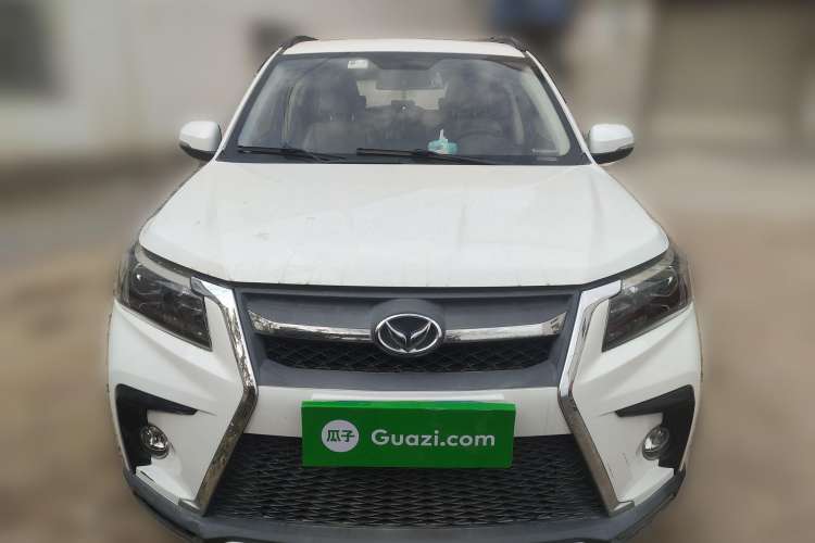 Used HYOSOW S5 2017 1.3T Manual Luxury Model Front