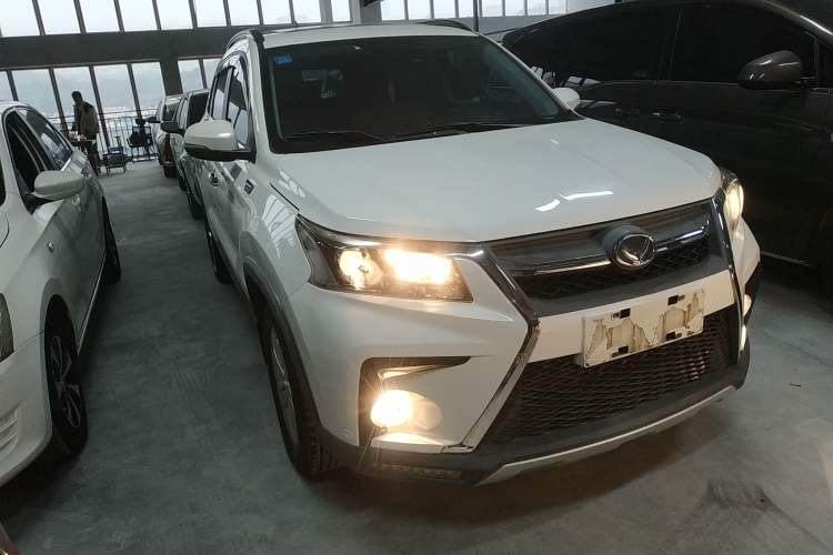 Used HYOSOW S5 2017 1.3T CVT Prestige Edition Front Right 45 Deg
